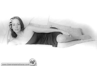 Gabriela de la Garza feet photo 11