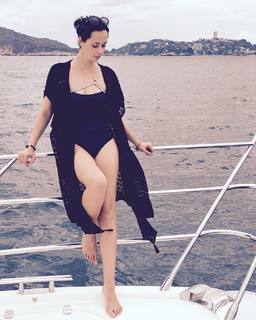 Gabriela de la Garza feet photo 9