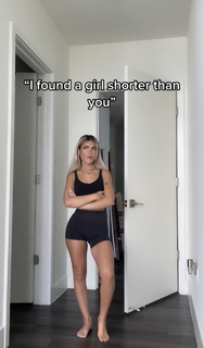 Gabriella Annalisa feet photo thumbnail