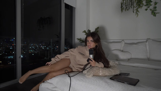Gabriella Annalisa feet photo thumbnail