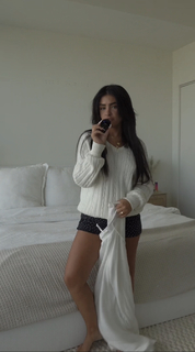 Gabriella Annalisa feet photo thumbnail