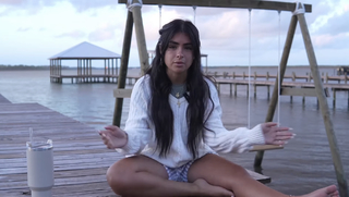 Gabriella Annalisa feet photo thumbnail