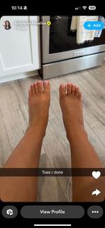 Gabriella Annalisa feet photo thumbnail