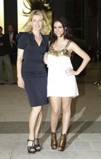 Gabriella Cilmi feet photo 1