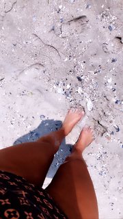 Gabriella Demartino feet photo 11