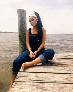 Gabriella Demartino feet photo 5