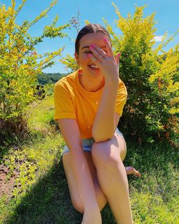 Gabriella Mustafá feet photo 9