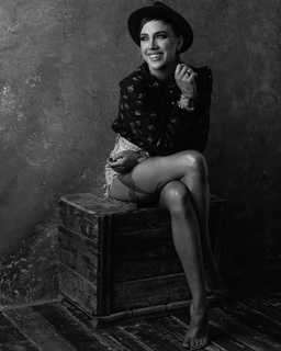 Gabriella Tóth feet photo 10