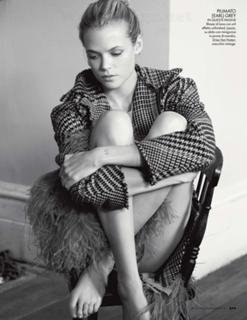 Gabriella Wilde feet photo thumbnail