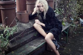 Gabriella Wilde feet photo thumbnail