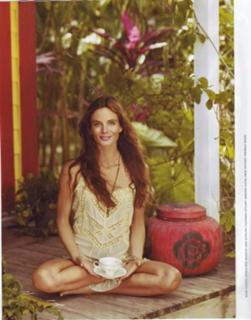 Gabrielle Anwar feet photo thumbnail