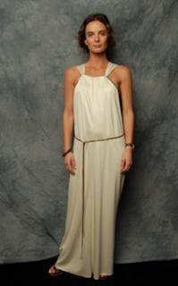 Gabrielle Anwar feet photo thumbnail