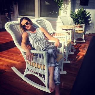 Gabrielle Anwar feet photo thumbnail