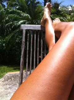 Gabrielle Anwar feet photo thumbnail
