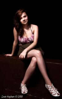 Gabrielle Aplin feet photo 20