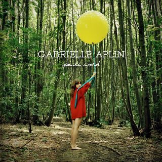 Gabrielle Aplin feet photo 16