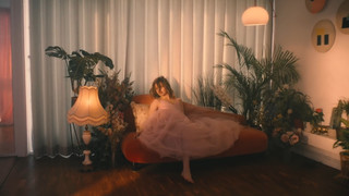 Gabrielle Aplin feet photo 4