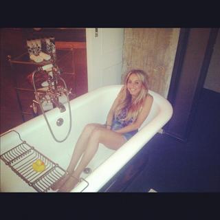 Gabrielle Bernstein feet photo 20