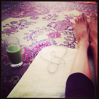 Gabrielle Bernstein feet photo 13