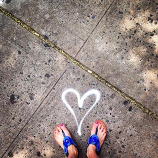 Gabrielle Bernstein feet photo 10