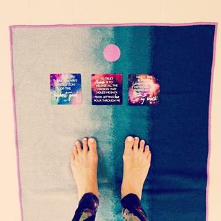 Gabrielle Bernstein feet photo 11