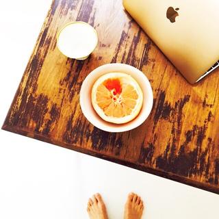 Gabrielle Bernstein feet photo 10