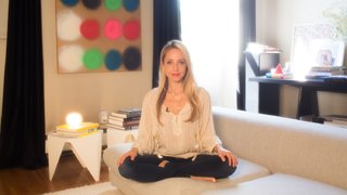 Gabrielle Bernstein feet photo 4