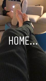 Gabrielle Bernstein feet photo 17