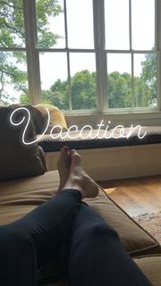 Gabrielle Bernstein feet photo 5