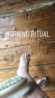 Gabrielle Bernstein feet photo 19