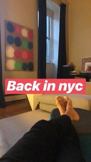 Gabrielle Bernstein feet photo 18