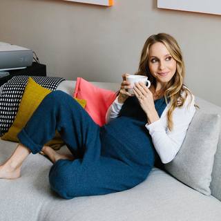 Gabrielle Bernstein feet photo 2