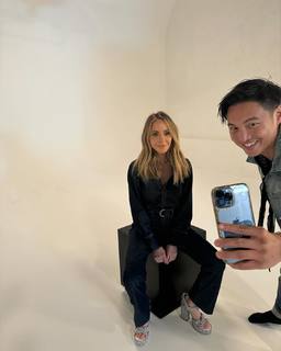 Gabrielle Bernstein feet photo 1