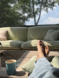 Gabrielle Bernstein feet photo 5