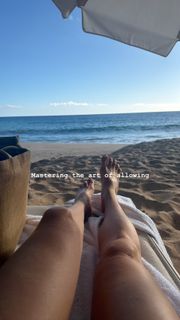 Gabrielle Bernstein feet photo 3