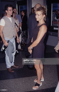 Gabrielle Carteris feet photo 7