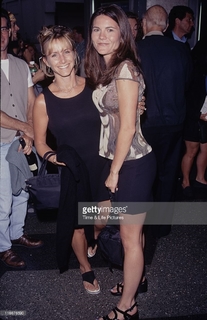 Gabrielle Carteris feet photo 4