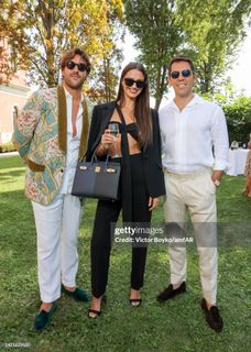 Gabrielle Caunesil feet photo 1