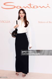 Gabrielle Caunesil feet photo 3
