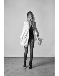 Gabrielle Haugh feet photo 19