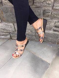 Gabrielle Kerr feet photo 1