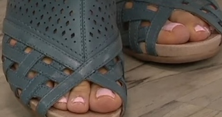Gabrielle Kerr feet photo 10