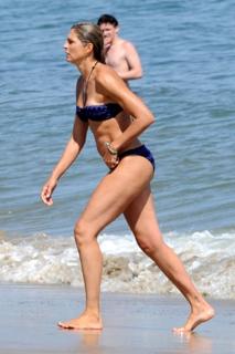 Gabrielle Reece feet photo thumbnail