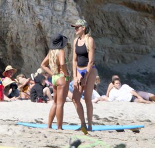 Gabrielle Reece feet photo thumbnail