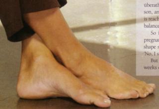 Gabrielle Reece feet photo thumbnail