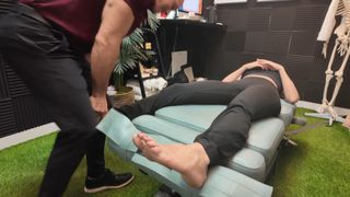 Gabrielle Taylor feet photo thumbnail