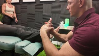 Gabrielle Taylor feet photo thumbnail