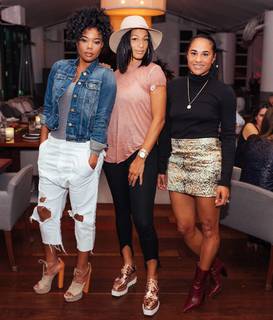 Gabrielle Union feet photo thumbnail