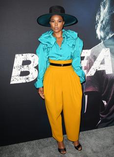 Gabrielle Union feet photo thumbnail