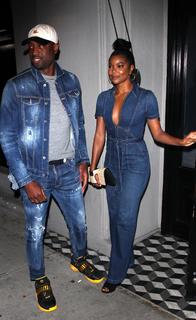 Gabrielle Union feet photo thumbnail